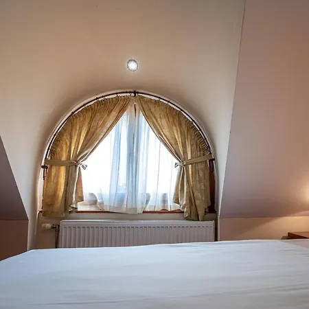 Ξενοδοχείο Hotel Vila Lago 4*